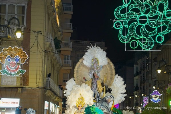 Cartagena se viste de Carnaval: iniciará en los próximos días el montaje de las luces