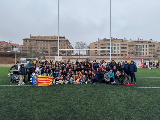 La selección valenciana s16 femenina de rugby campeona de España