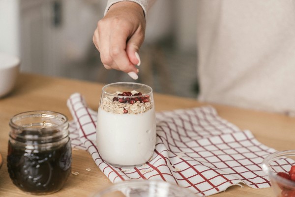 Desayunar productos lácteos ricos en proteínas aumenta la concentración y la saciedad