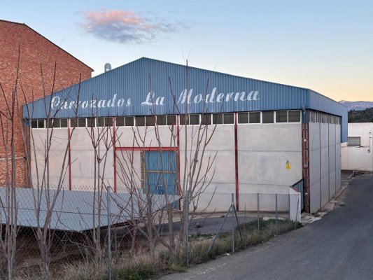 Carrozados La Moderna: en liquidación la centenaria empresa alcoyana al no poder afrontar una deuda de 429.000 euros