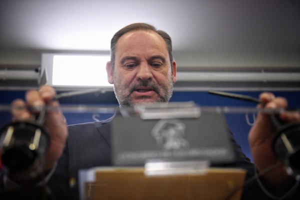 Ábalos acusa a la UCO de actuar 