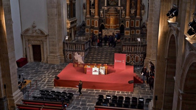 Santiago Posteguillo se encuentra con sus lectores en Biblioteca Valenciana
