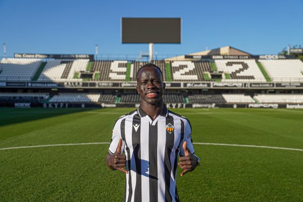 El Castellón incorpora al extremo australiano Awer Mabil