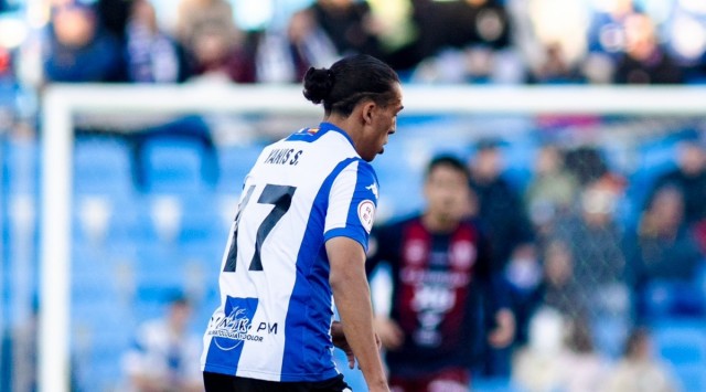 Yanis Senhadji sufre una rotura del menisco interno, el Real Betis decide que se opere y el Hércules lo pierde dos meses