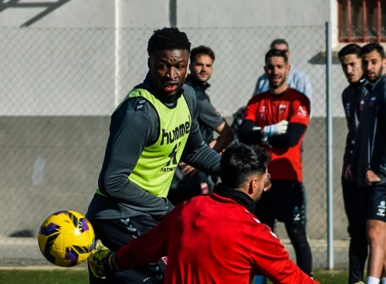 El Eldense se refuerza con nueve jugadores durante el mercado invernal