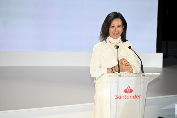 Banco Santander gana un récord de 12.574 millones en 2024, un 13,5% más