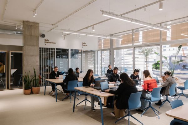 Wayco lanza quinta edición de su beca para mujeres emprendedoras