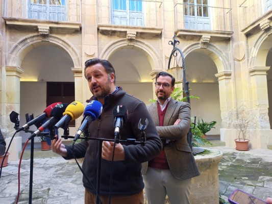 El alcalde de Elche afea al PSOE que se negara a votar contra el terrorismo yihadista