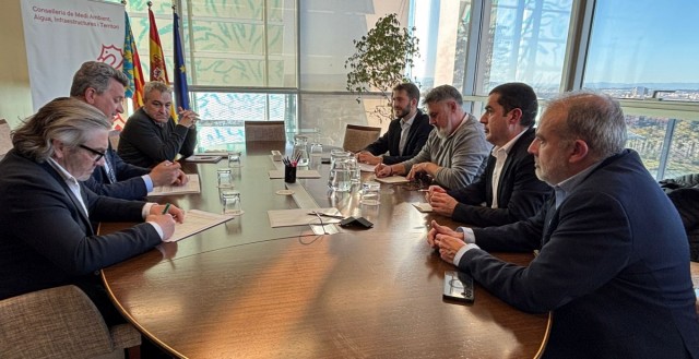 Mejoras puntuales en el autobús Alcoy-Cocentaina-Muro y compromiso de una nueva licitación