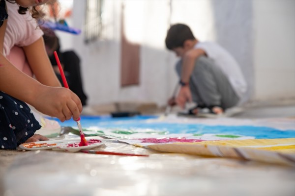 El coste de tener un hijo en la Comunitat es de 839 euros al mes y aumenta un 18% en dos años