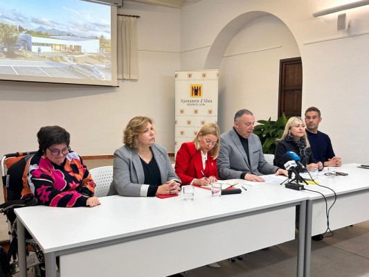 Altea se queda sin centro de día: Compromís y PSOE acusan al PP de buscar una solución público-privada