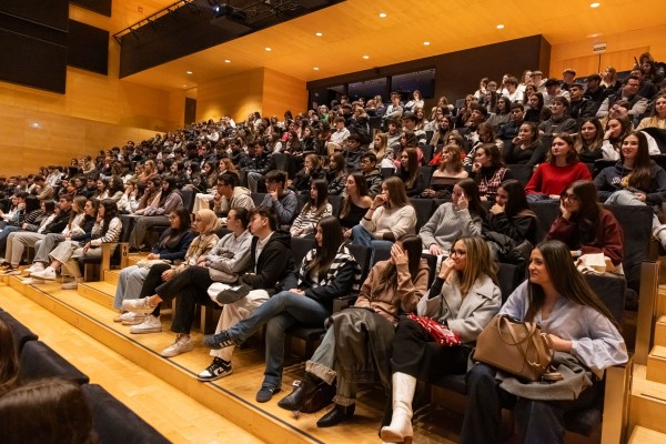 La Universitat Jaume I obri les seues portes a 4100 alumnes de secundària de Castelló i València