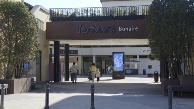 Las primeras tiendas de Factory Bonaire reabren sus puertas con 