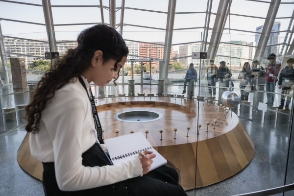 Expertos se reúnen en València para impulsar el liderazgo de las mujeres en las carreras científicas