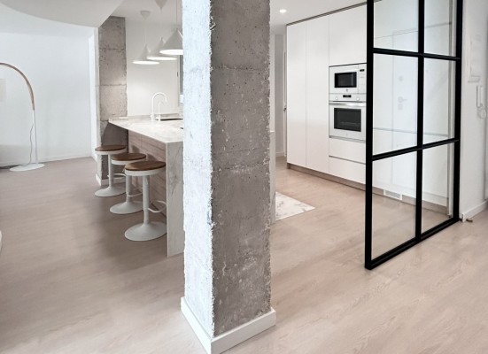 La casa de Santomera que se abrió a la luz y al espacio: así se ha hecho 'magia' en este piso de los años 70