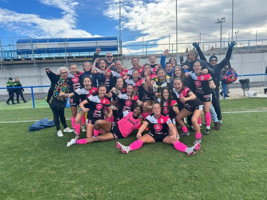 El Alhama defiende el liderato de Primera RFEF femenina en casa ante el Baleares
