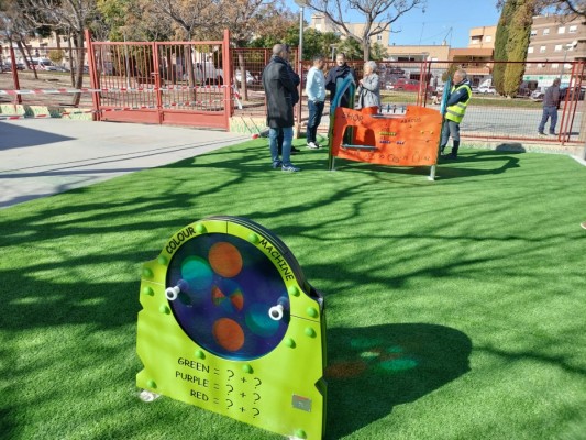 Reforman la zona infantil de juegos del colegio Gloria Fuertes de El Palmar
