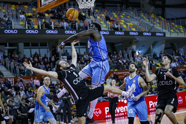 El Odilo, 70-80 ante el Estu, ve truncada su racha de tres victorias seguidas en Primera FEB