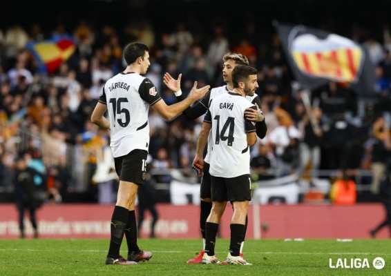 El Valencia CF recorta terreno a todos sus rivales en la segunda vuelta