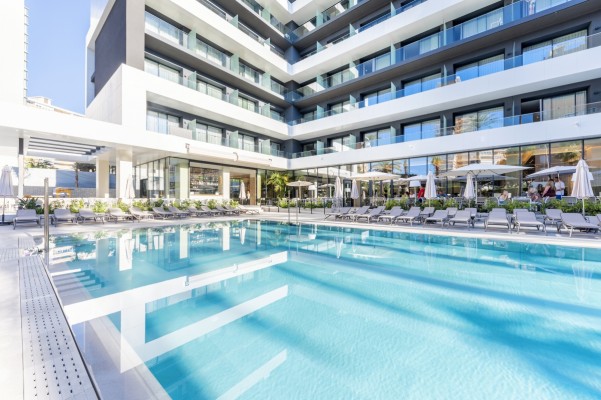 Port Hotels facturó 75 millones de euros en 2024, un 13,6% más que el año anterior
