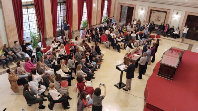 Más de 3.000 empleados públicos de Murcia recibirán en agosto el 2,5% de aumento salarial pendiente