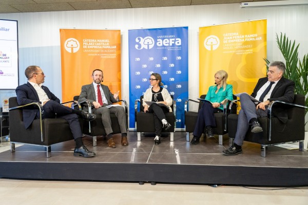La UMH y la UA inauguran una nueva edición de los cursos de sus Cátedras de Empresa Familiar 