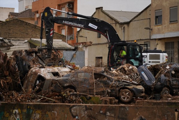 Podemos abona la fianza requerida por la jueza de Catarroja para personarse en la causa de la Dana