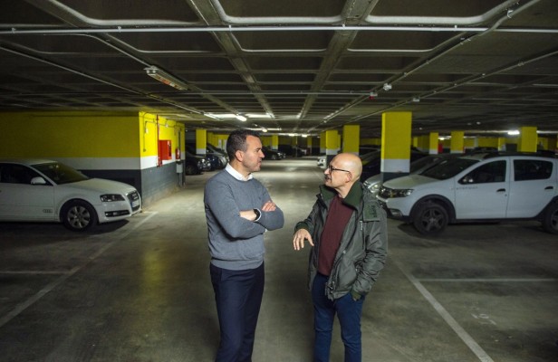 La Diputación finaliza la primera fase con 291 garajes limpios y asume la desinfección de 53 bajos adicionales