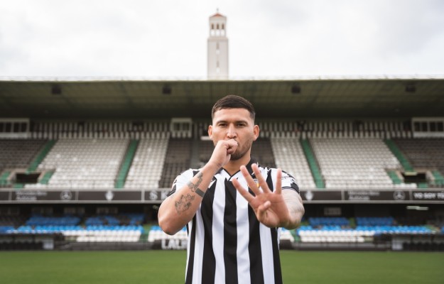 El central paraguayo Juan Escobar firma por el Castellón hasta final de temporada