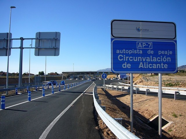 El Ministerio de Transportes eleva a los 49 millones el gasto de la gratuidad de la circunvalación de Alicante