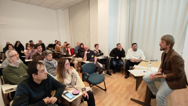 Compromís presenta en Alicante la web 'No estem malaltes' para denunciar los casos de terapias de conversión sexual 