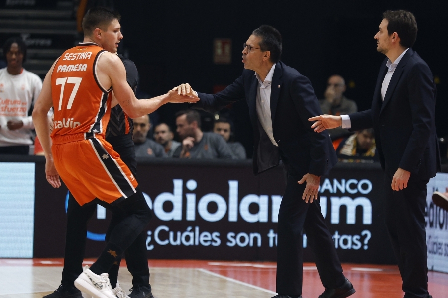 Pedro Martínez: 