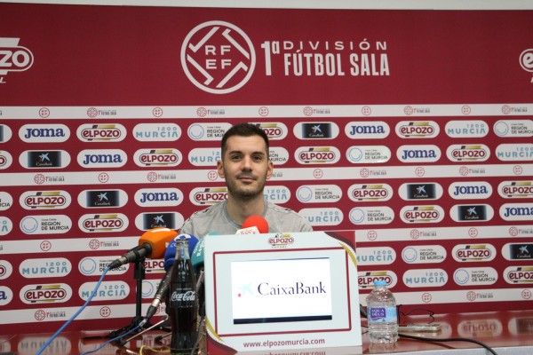 ElPozo, sin Marcel, visita la cancha del Valdepeñas, 