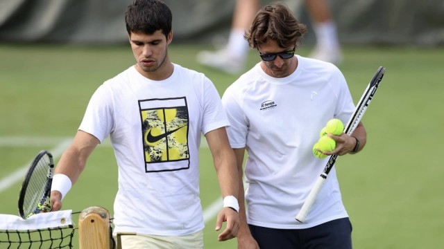 Juan Carlos Ferrero, entrenador de Alcaraz, asienta su negocio formativo en Cartagena
