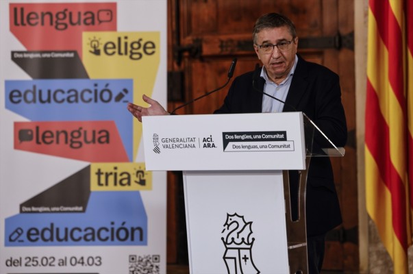 TSJCV pregunta al Consell sobre la petición de suspender la consulta sobre el valenciano