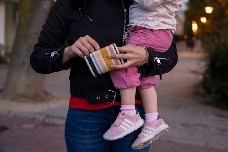 La renta media de los hogares en Castellón supera a la de la Comunitat pero casi un 20% tiene dificultad para llegar a fin de mes