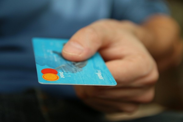 La morosidad de la banca cierra 2024 en el 3,32 %, la tasa más baja desde finales de 2008