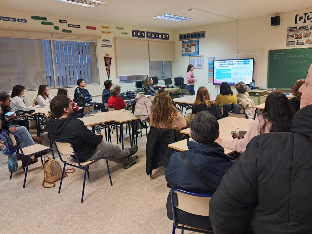 Famílies pel Valencià adverteix que la consulta 