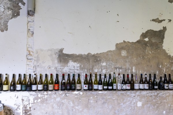 Rebeldía embotellada, casi nada