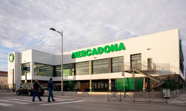 ¿Por qué Mercadona cierra tiendas?
