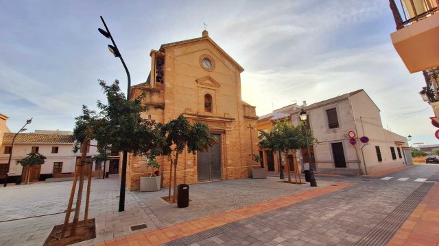 La desesperación crece en Lloc Nou de la Corona: 