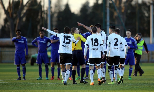 El juvenil del Valencia no levanta cabeza tras el atraco en la Youth League