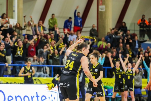 El Hozono Jairis, crecido tras tumbar al líder y quinto en la LF Endesa, visita al Baxi Ferrol 