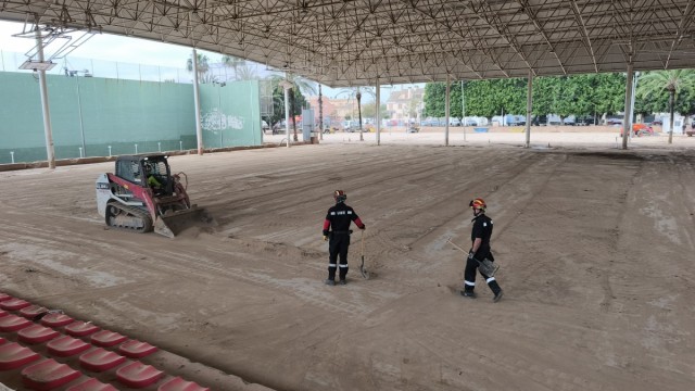 La UME continúa los trabajos de distribución de ayuda humanitaria en más de 14 almacenes
