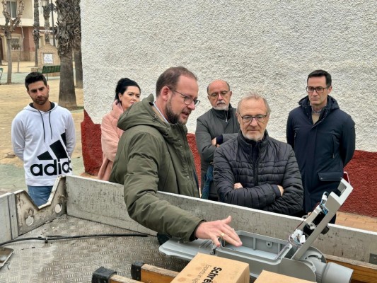 El Raal renueva 265 puntos de luz con farolas eficientes que ahorrarán 276.000 euros y reducirán 617 toneladas de CO2