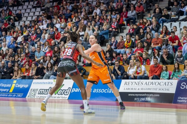 Valencia Basket se lleva el pulso por el liderato en Fontajau 