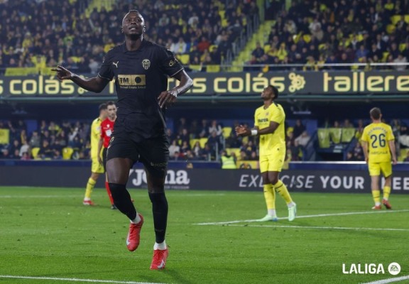 Sadiq eleva a once el número de goleadores esta campaña