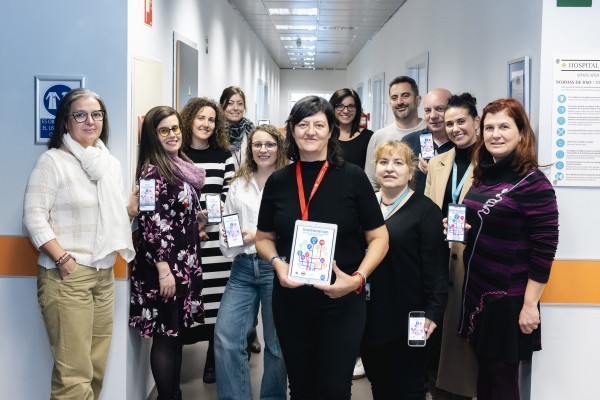 La CEU-UCH y la Universidad de Patagonia elaboran un manual para formar a profesionales de la salud