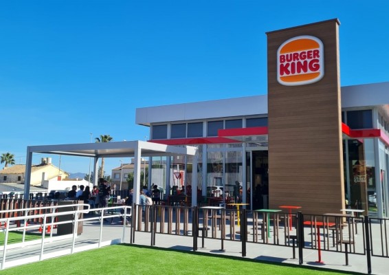 Burger King abre las puertas en Puerto Lumbreras y suma su restaurante número 30 en la Región