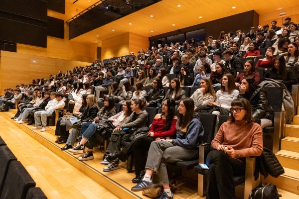 Més de 3000 alumnes de secundària visiten l’UJI en les tres sessions de Jornades de portes obertes